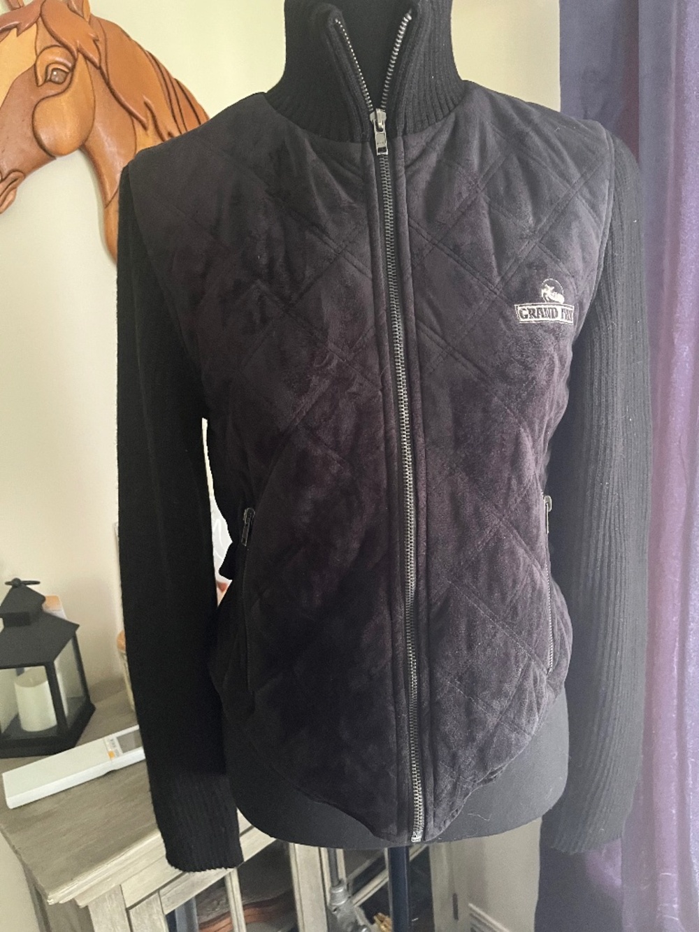 Womens Grand Prix riding Jacket!! Size Small!!